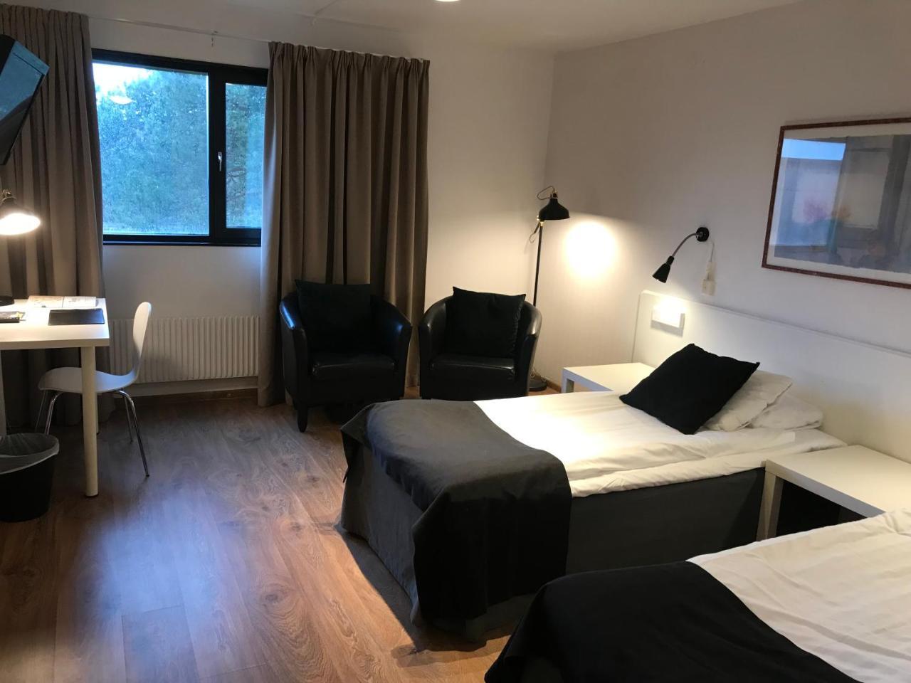Hotel Smaland Skillingaryd Екстериор снимка